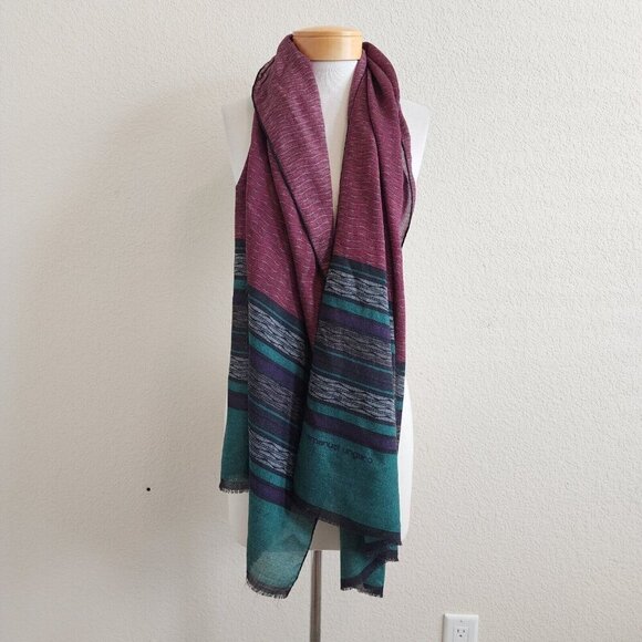 Emanuel Ungaro Soft Two-Tone Geometric Abstract Artsy Fringe Hem Scarf 24 X 77 - Picture 2 of 7